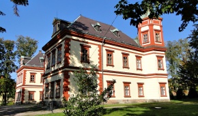 Oprava fasády- Zámek, muzeum v Jilemnici